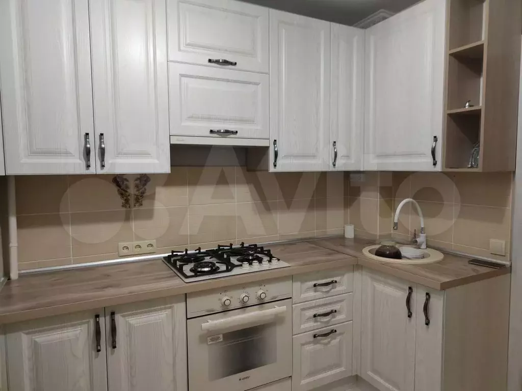 2-к. квартира, 58 м, 2/9 эт. - Фото 0