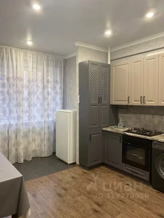 1-к кв. Ставропольский край, Ессентуки ул. Буачидзе, 1к3 (50.0 м) - Фото 0