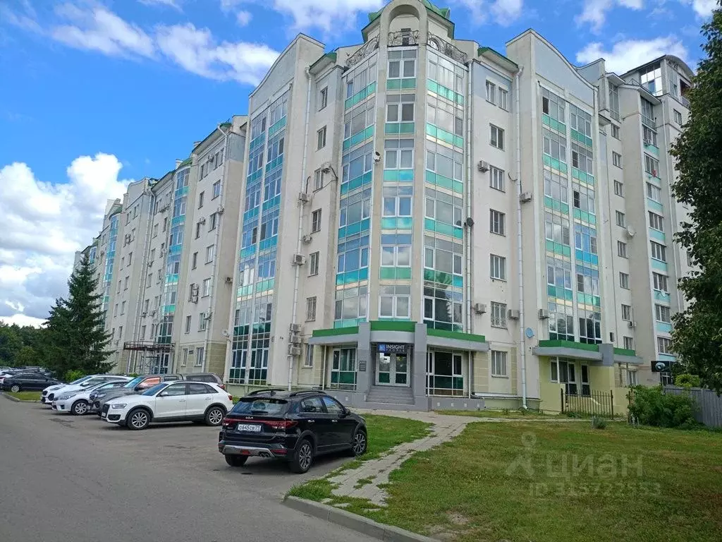 3-к кв. Орловская область, Орел наб. Дубровинского, 74 (140.0 м) - Фото 1