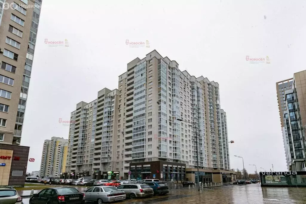 3-комнатная квартира: Екатеринбург, Библиотечная улица, 43 (91.6 м) - Фото 2