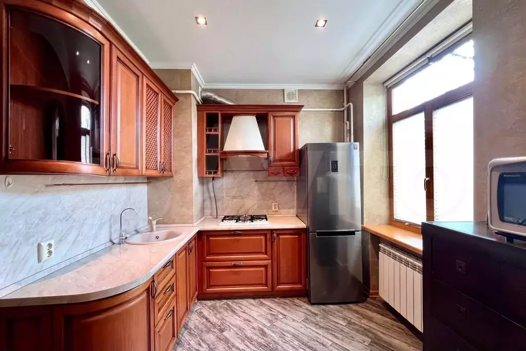 2-к. квартира, 51 м, 2/4 эт. - Фото 1