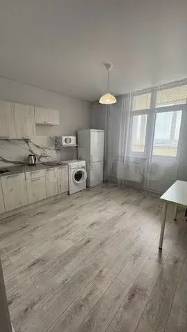 1-к. квартира, 39 м, 12/17 эт. - Фото 0