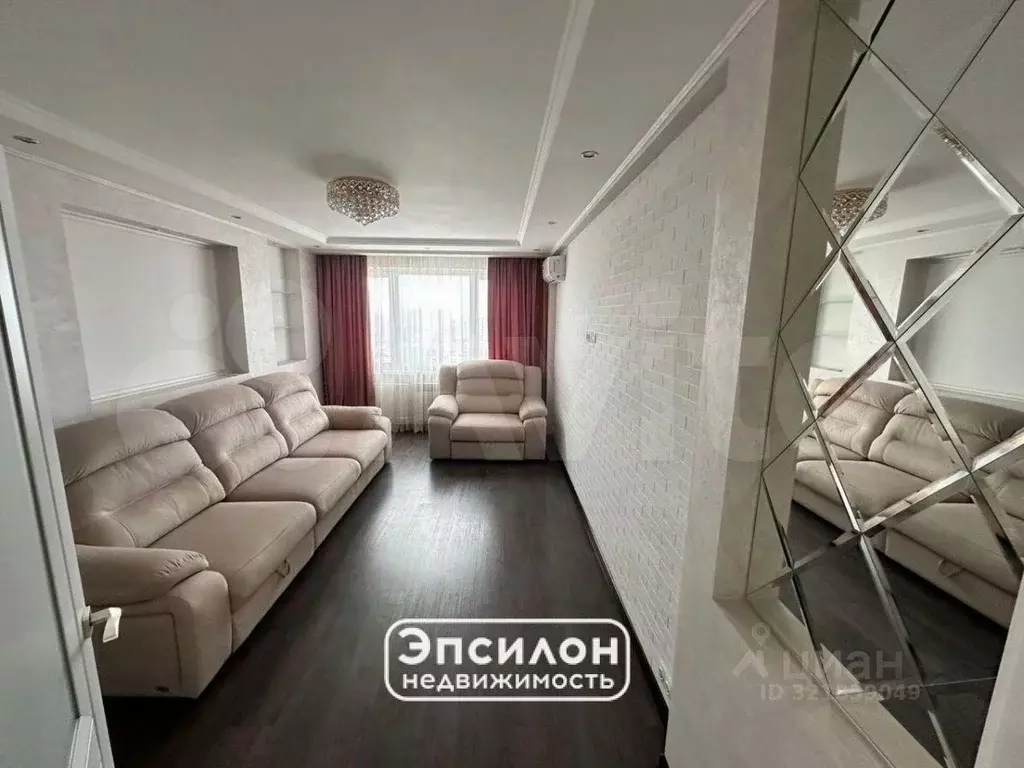 3-к кв. Курская область, Курск ул. Карла Маркса, 31А (89.0 м) - Фото 0