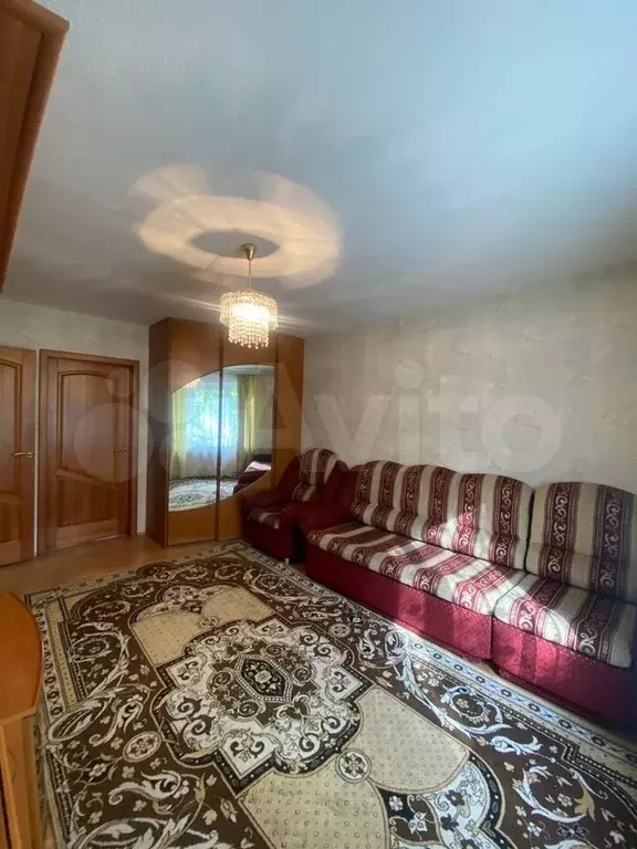 3-к. квартира, 70 м, 2/9 эт. - Фото 1