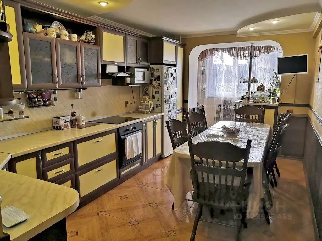 3-к кв. Ставропольский край, Кисловодск Набережная ул. (100.0 м) - Фото 2