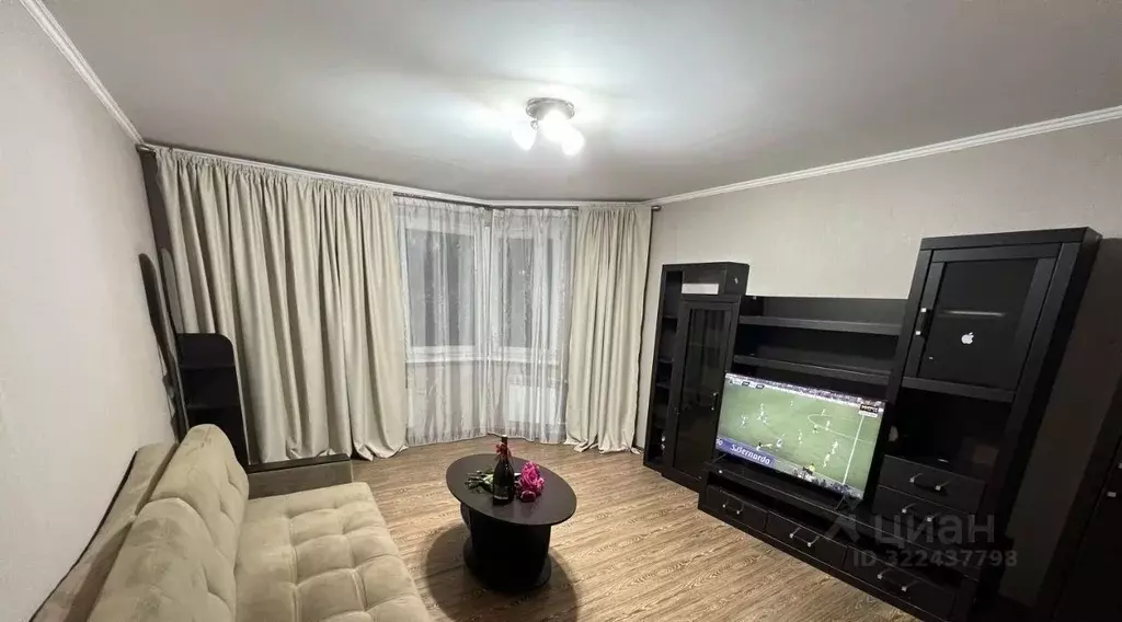 2-к кв. Калужская область, Калуга ул. 65 лет Победы, 29 (60.0 м) - Фото 1