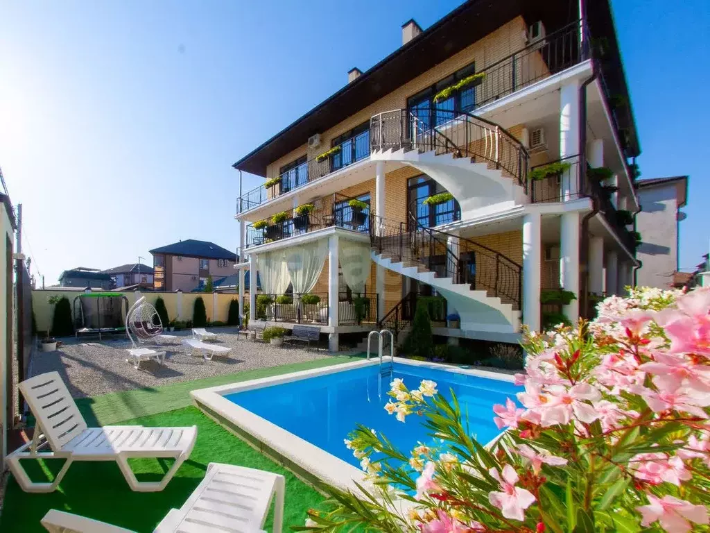 Дом в Краснодарский край, Геленджик городской округ, с. Дивноморское  ... - Фото 0