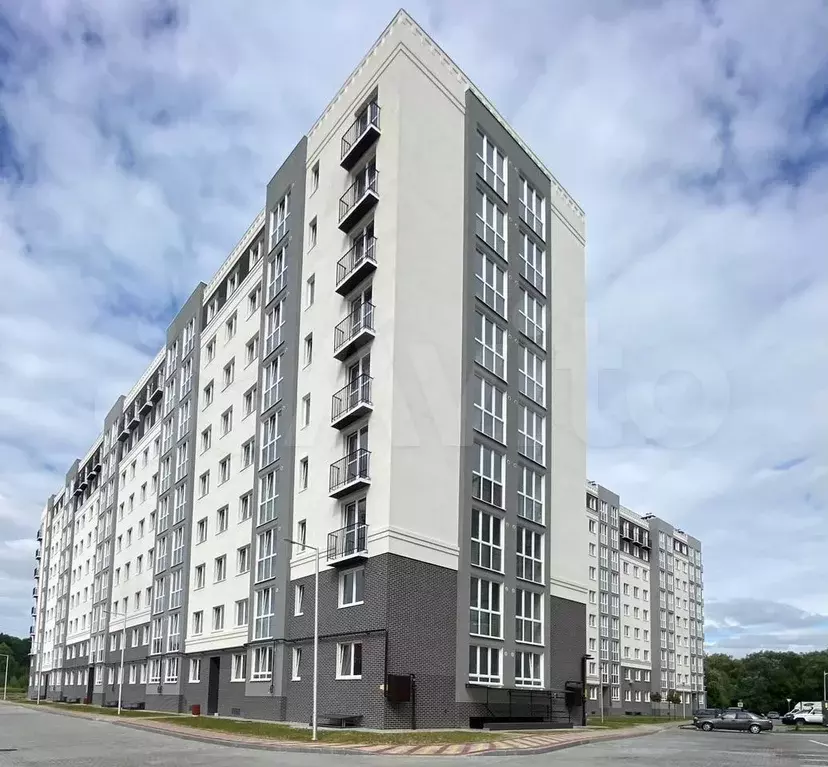 3-к. квартира, 81 м, 2/9 эт. - Фото 1