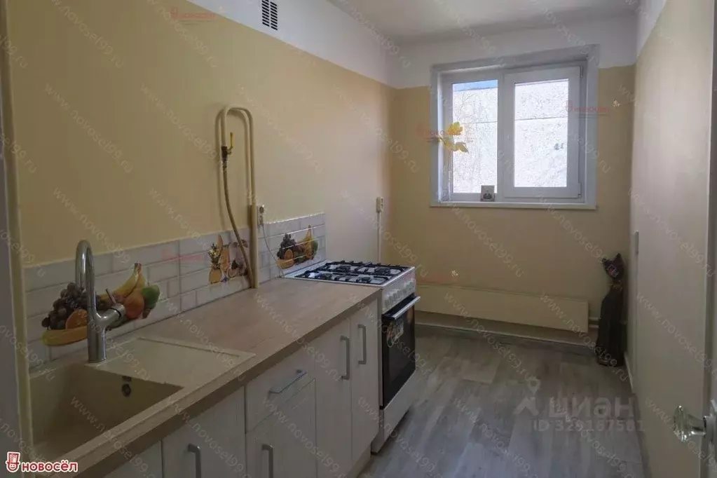 4-к кв. Свердловская область, Екатеринбург ул. Академика Бардина, 13к2 ... - Фото 2