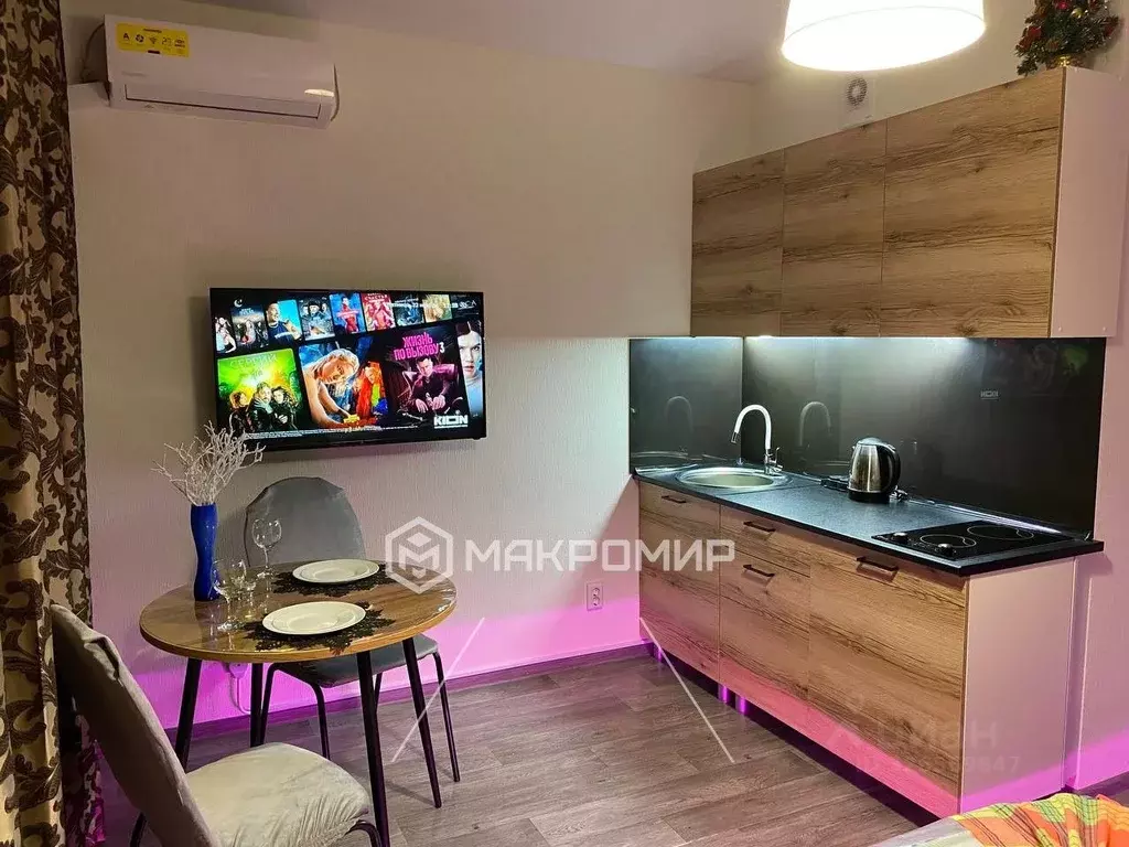 Студия Челябинская область, Челябинск ул. Блюхера, 125А (28.0 м) - Фото 1