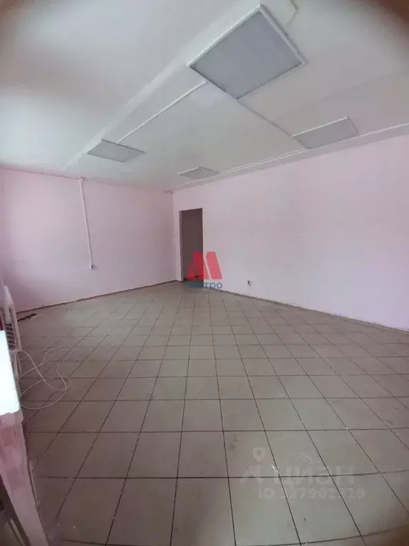 Торговая площадь в Ярославская область, Углич Ленинское ш., 8 (86 м) - Фото 2