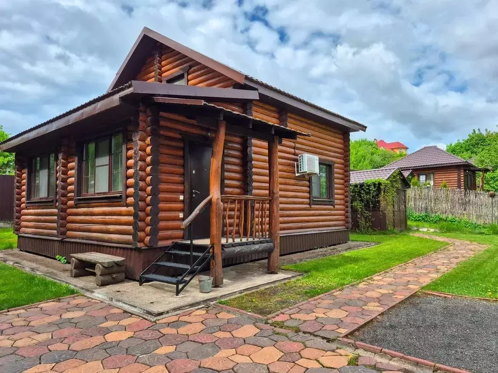 Дом в Новгородская область, Валдай ул. Победы, 10 (110 м) - Фото 2
