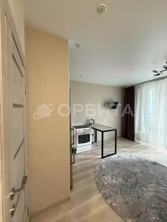 Студия Тюменская область, Тюмень ул. Фармана Салманова, 24 (28.8 м) - Фото 1
