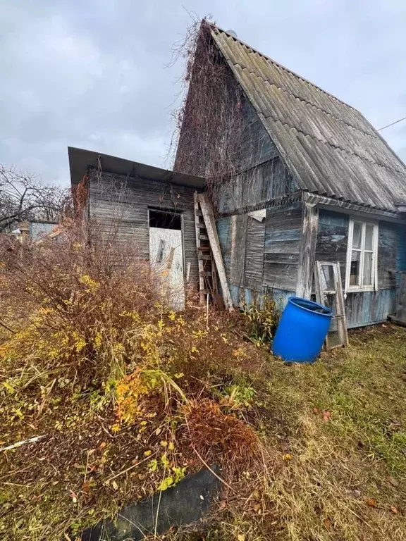 Дом в Новгородская область, Новгородский район, Ермолинское с/пос, д. ... - Фото 1