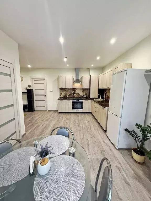 1-к кв. Кировская область, Киров ул. Севастопольская, 12 (41.1 м) - Фото 1