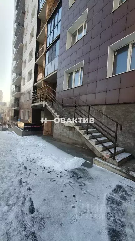 Помещение свободного назначения в Новосибирская область, Новосибирск ... - Фото 0