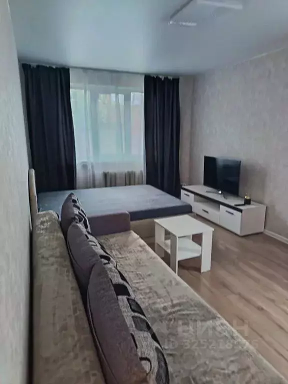 2-к кв. Псковская область, Псков Коммунальная ул., 22 (42.0 м) - Фото 1