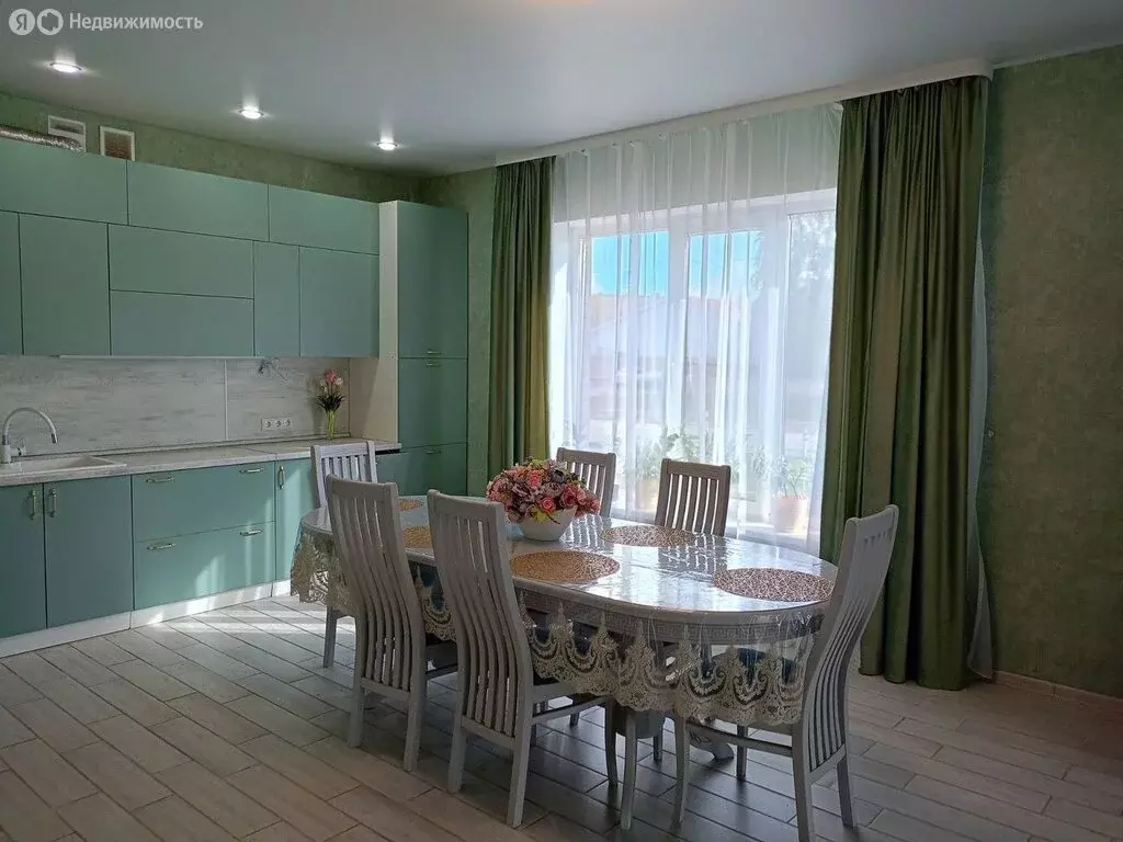 Дом в Михайловск, улица Ивана Бурмистрова (165 м) - Фото 1