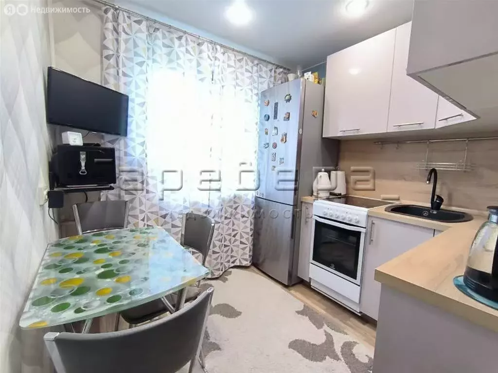2-комнатная квартира: Красноярск, проспект Металлургов, 39 (43 м) - Фото 0