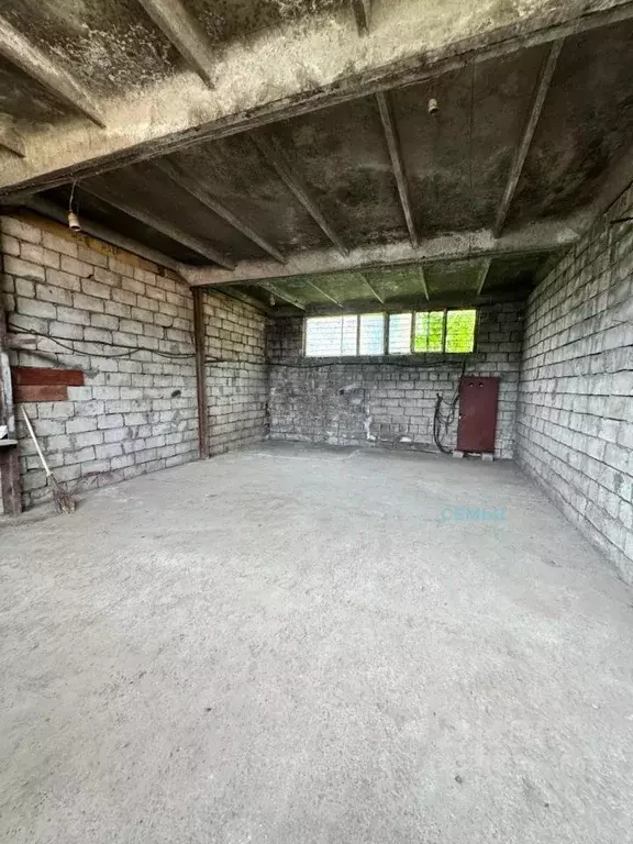 Гараж в Северная Осетия, Владикавказ ул. Корнеева, 3 (30 м) - Фото 1