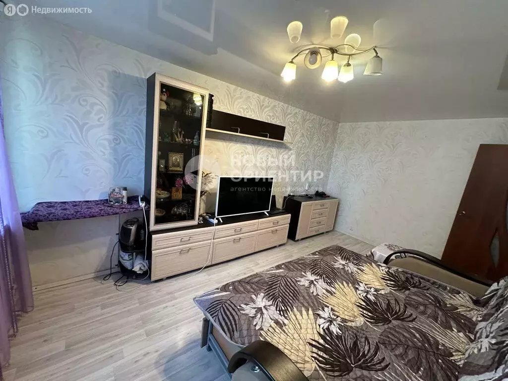 2-комнатная квартира: Екатеринбург, Сибирский тракт, 105 (42 м) - Фото 0