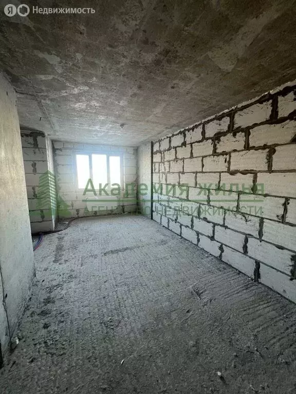 1-комнатная квартира: Саратов, улица имени Александра Кривохижина, 6 ... - Фото 1