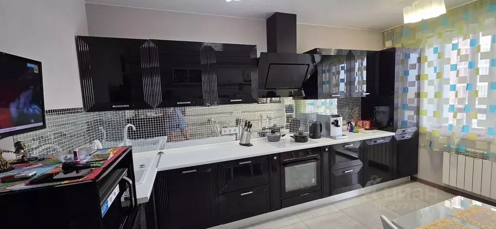 2-к кв. Иркутская область, Иркутск проезд Юрия Тена, 18 (59.7 м) - Фото 1