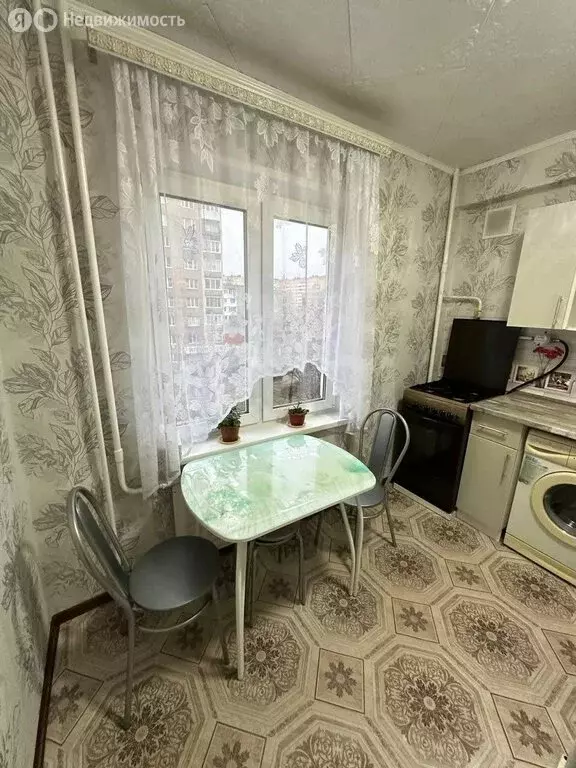 3-комнатная квартира: Ижевск, улица Карла Маркса, 124 (53.9 м) - Фото 2