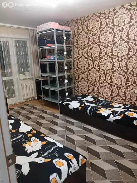 3-комнатная квартира: Первоуральск, улица Володарского, 15 (55.1 м) - Фото 1