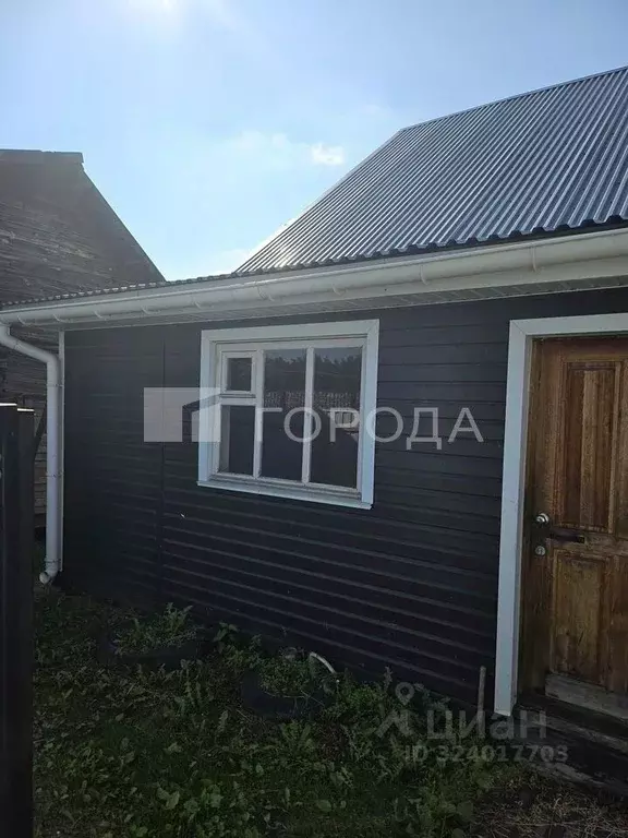 Дом в Алтайский край, Первомайский район, с. Боровиха ул. Тарасова, 46 ... - Фото 0