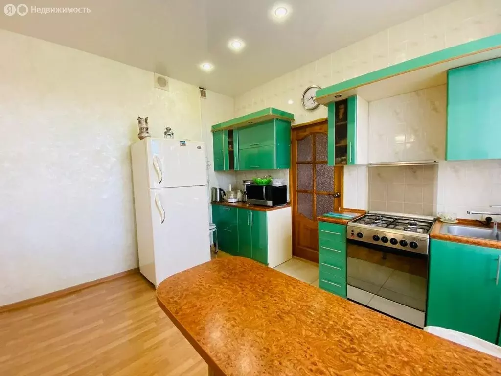 Дом в Курск, Дмитриевская улица, 10 (300 м) - Фото 1