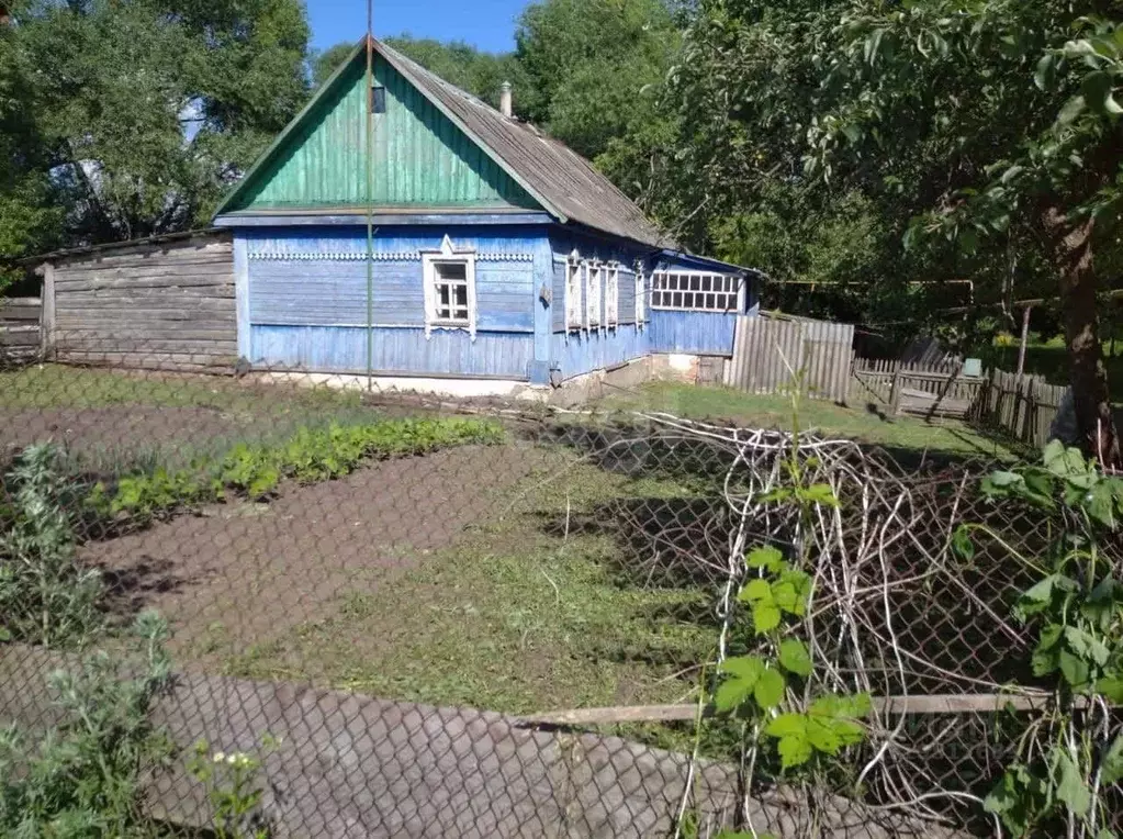 Дом в Орловская область, Урицкий район, Богдановское с/пос, пос. ... - Фото 0