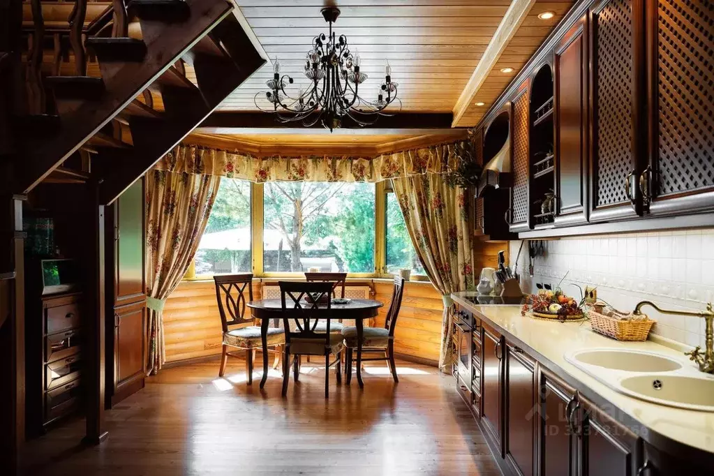 Дом в Свердловская область, Сысертский муниципальный округ, с. Аверино ... - Фото 1