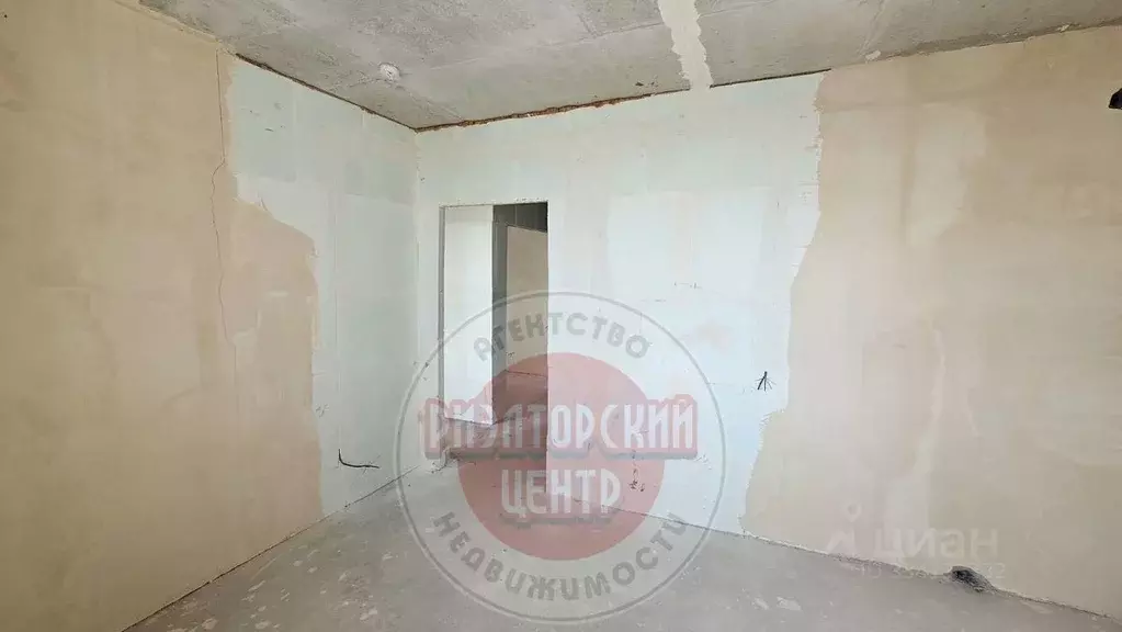 2-к кв. Белгородская область, Белгород ул. Есенина, 9к1 (67.5 м) - Фото 1