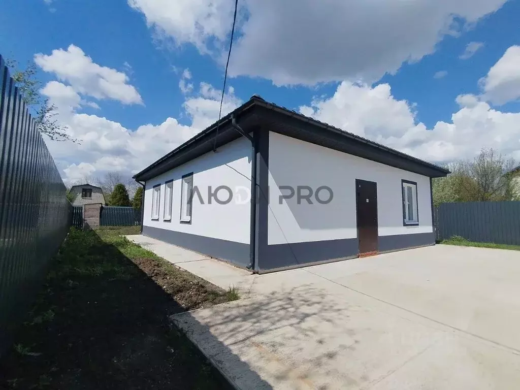 Дом в Саратовская область, Саратов проезд 3-й Большой Яровой, 52 (81 ... - Фото 1