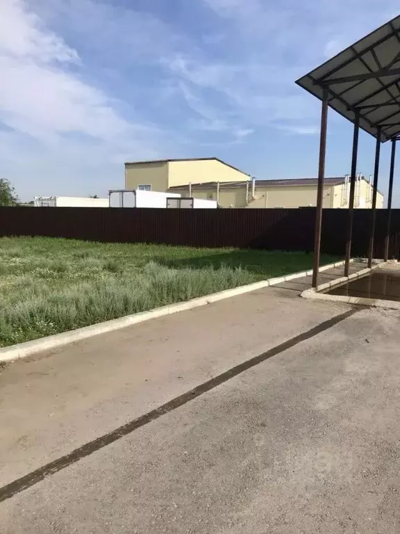 Помещение свободного назначения в Волгоградская область, Николаевск ... - Фото 1