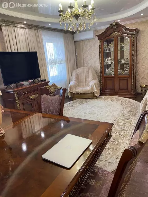 3-комнатная квартира: Беслан, улица Сигова, 52 (72 м) - Фото 1