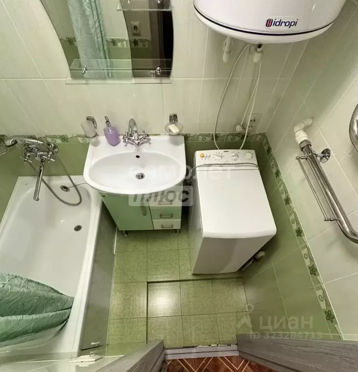 3-к кв. Липецкая область, Лебедянь ул. 60 лет Октября, 120 (63.9 м) - Фото 1