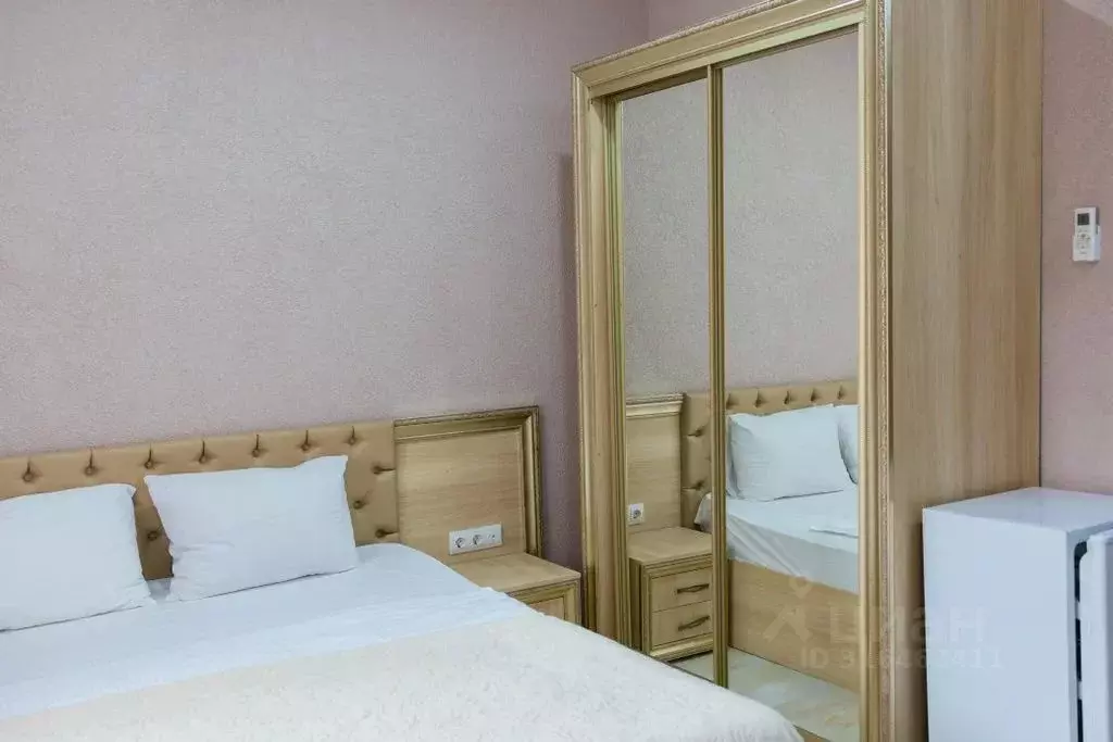 Комната Краснодарский край, Сочи Адлер жилрайон, ул. Ульянова, 31/1 - Фото 1