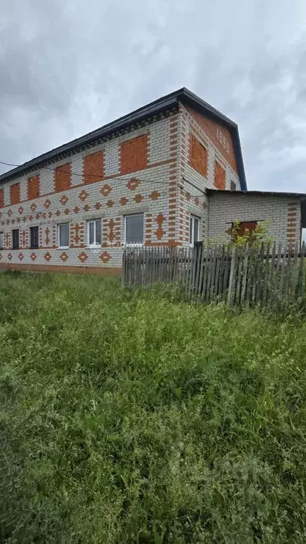 Таунхаус в Чувашия, Чебоксарский муниципальный округ, д. Ильбеши ул. ... - Фото 1