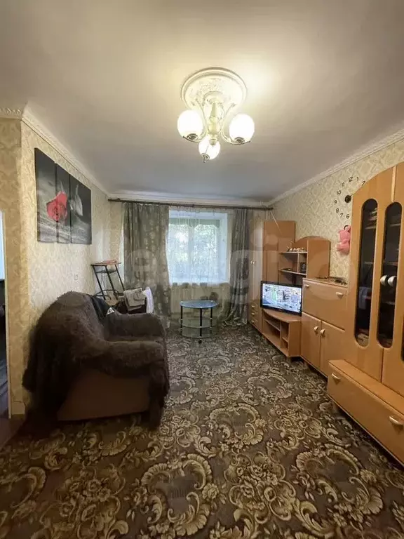 1-к. квартира, 30,6 м, 2/5 эт. - Фото 0