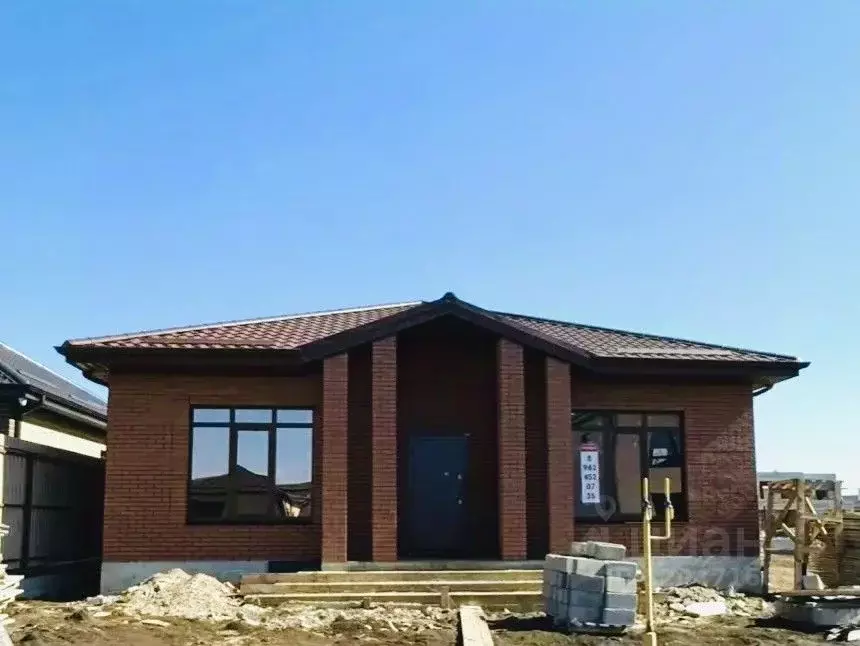 Дом в Ставропольский край, Ставрополь ул. Владимира Калмыкова, 13 (154 ... - Фото 1