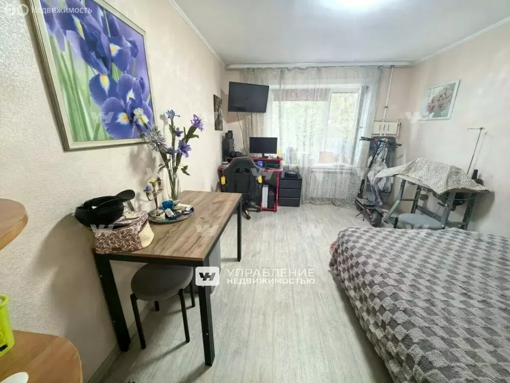 1к в 4-комнатной квартире (18 м) - Фото 1