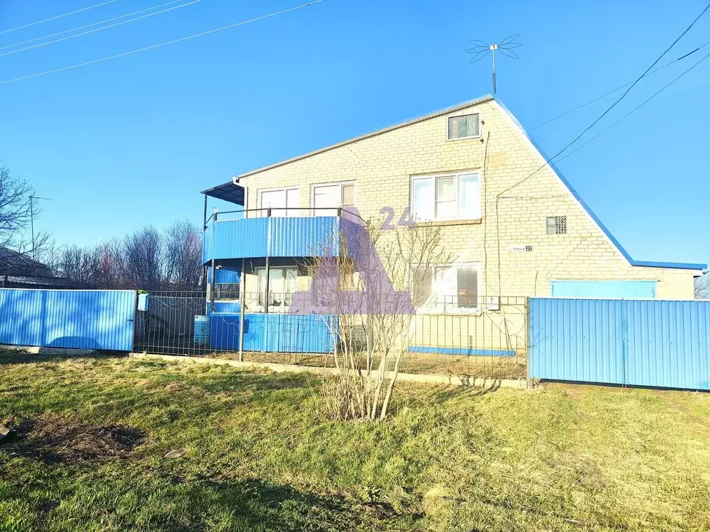 Дом в Алтайский край, Павловский район, с. Елунино Новый пер., 27 (100 ... - Фото 1