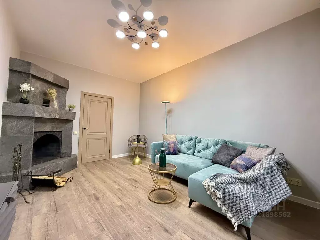 2-к кв. Псковская область, Псков ул. Гагарина, 9 (56.0 м) - Фото 1