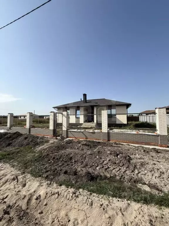 Дом в Курская область, Курский район, Рышковский сельсовет, д. Зорино ... - Фото 1