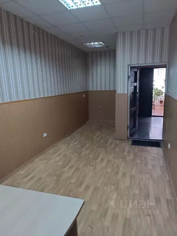 Офис в Волгоградская область, Волгоград Козловская ул., 50А (18 м) - Фото 1