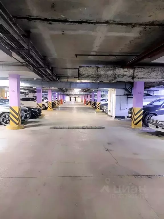 Гараж в Москва ул. Коштоянца, 20К4 (15 м) - Фото 1