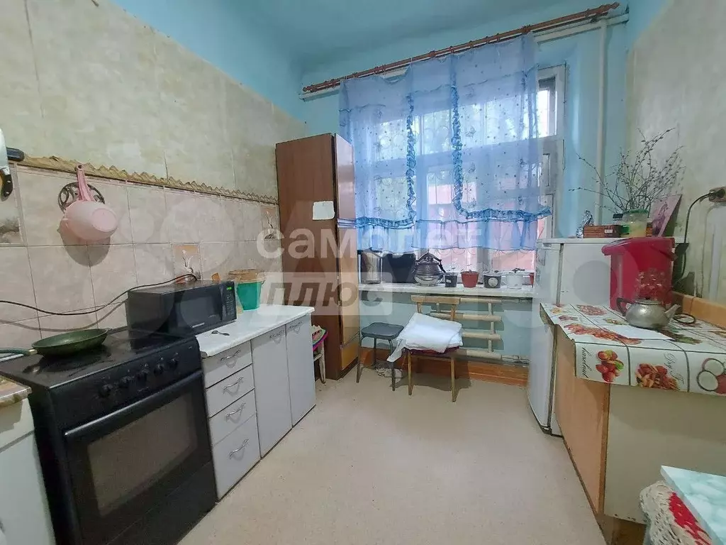 Комната 13,6 м в 3-к., 1/1 эт. - Фото 0
