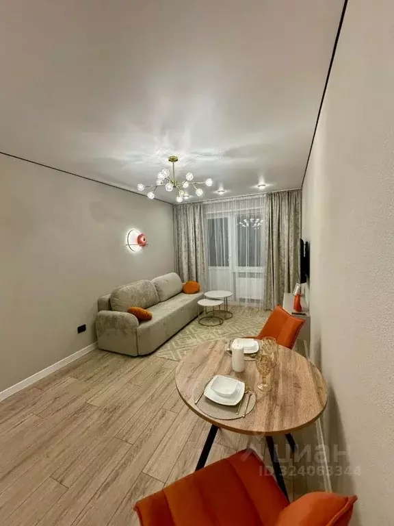 2-к кв. Хакасия, Абакан ул. Кирова, 212А (39.0 м) - Фото 1